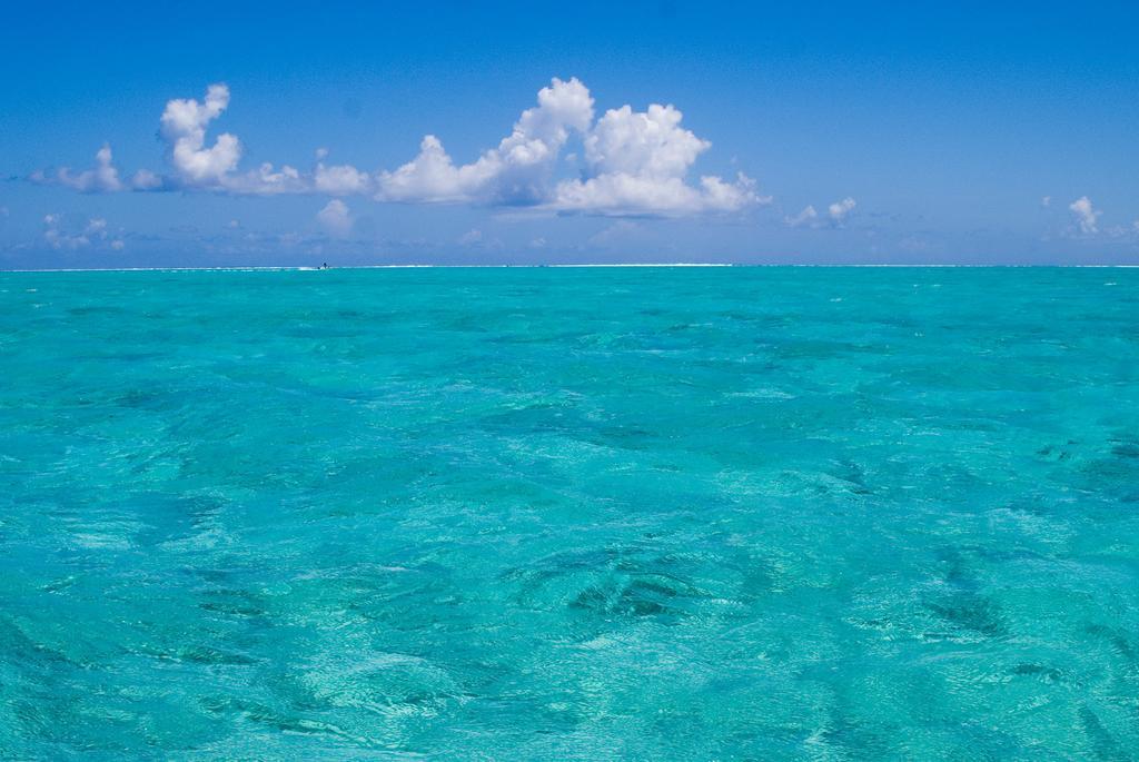Eden Beach Hotel Bora Bora Exteriör bild
